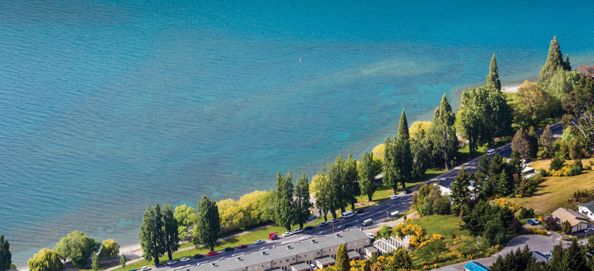 Queenstown Lake Esplanade